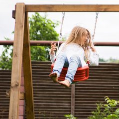 Kinder-Gartenschaukel an Seilen