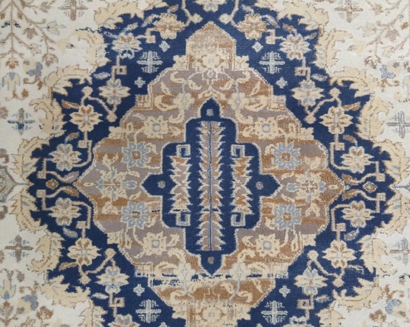 Moderní designový vintage koberec