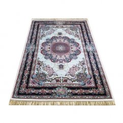 Kvalitní pestrobarevný koberec ve vintage stylu