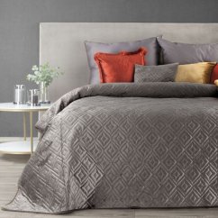 Copriletto trapuntato beige con motivo geometrico