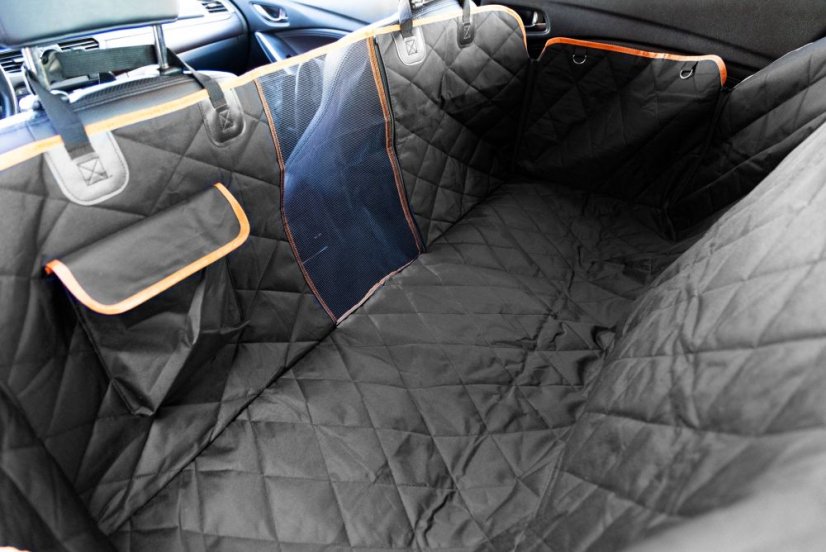 Védő autószőnyeg kutyának