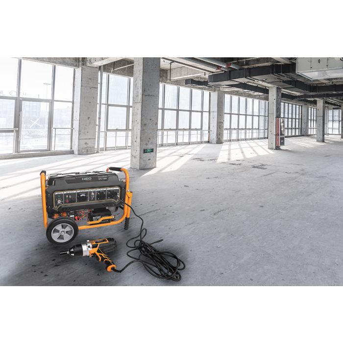 Centrale elettrica 2800W-3000W 04-730 NEO