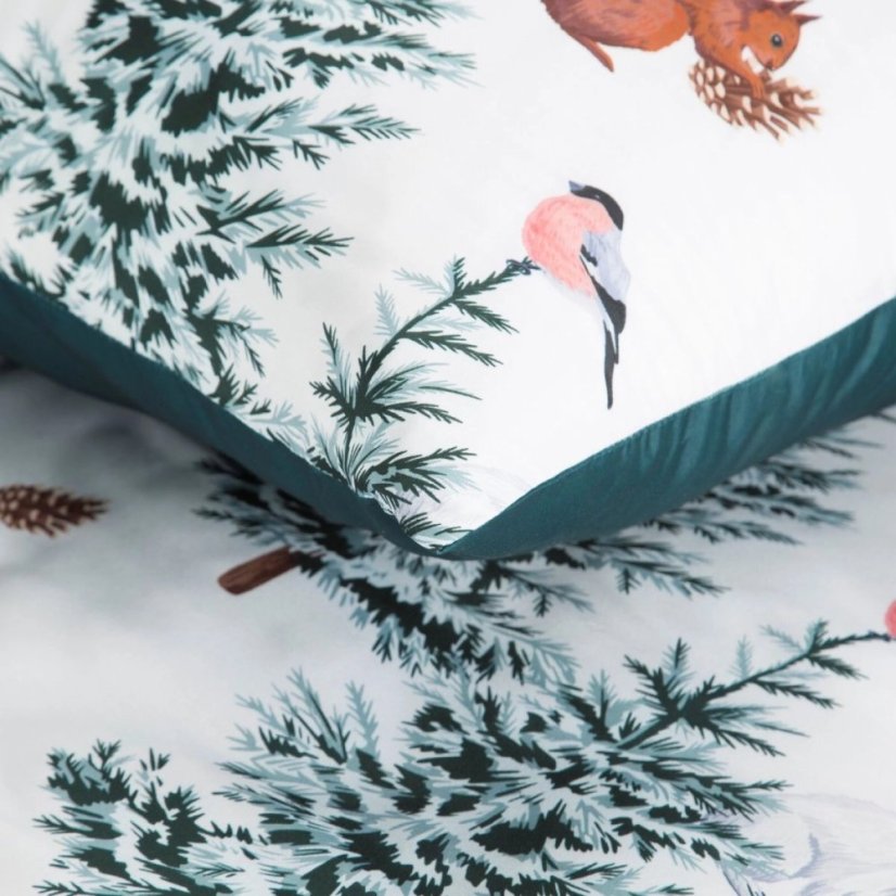 Коледни чаршафи от микрофибър - бяло-зелени с горски животни