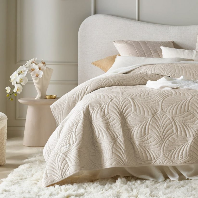 Feel Krémszínű bársonyos ágytakaró 240 x 260 cm