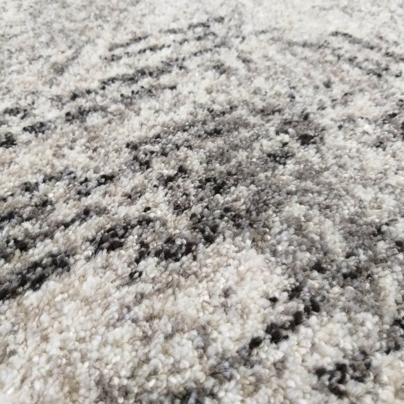 Originální vzorovaný koberec do obýváku béžové barvy