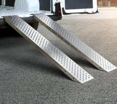 Set od 2 utovarne čelične rampe - nosivost 400 kg