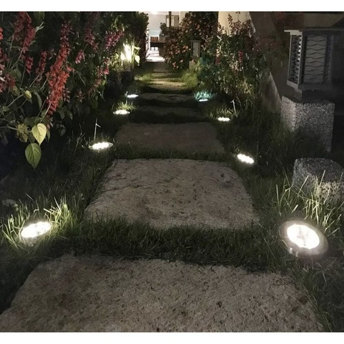 Solarna LED vrtna razsvetljava 12 kosov IP65