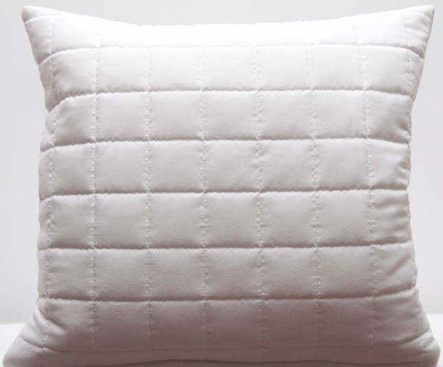Bijela prošivena jastučnica - Veličina: 40x40 cm