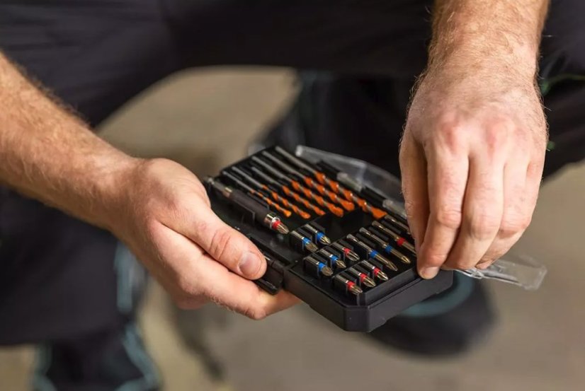 Компактен комплект свредла и битове GRAPHITE 56H611 - 20 части