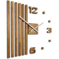 Einzigartige Wanduhr aus Holz