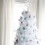Rozprávkový vianočný stromček jedľa bielej farby 180 cm