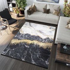Čierny trendový koberec s abstraktným vzorom