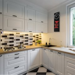 Design-Küchenuhr mit Chili