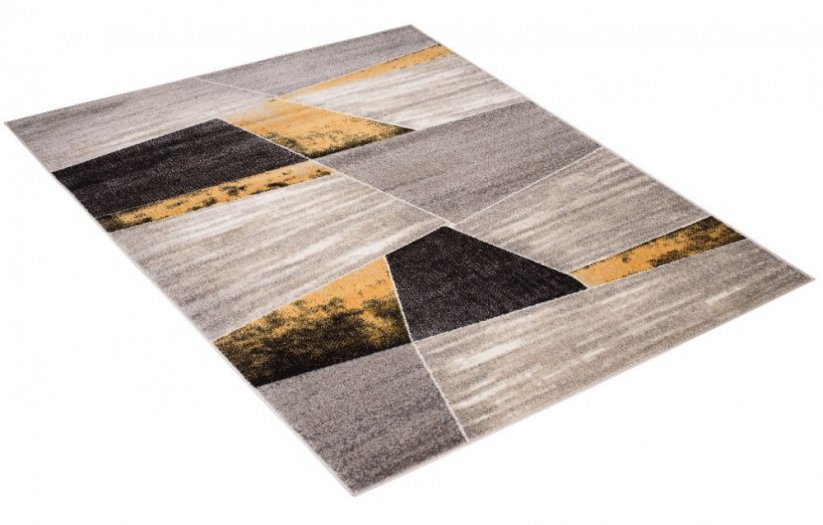 Стилен килим с интересен модел