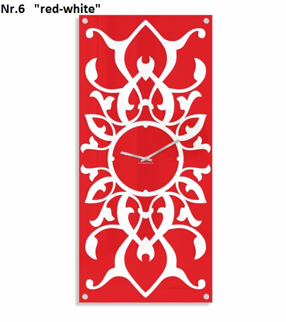 Orologio da parete moderno con ornamento