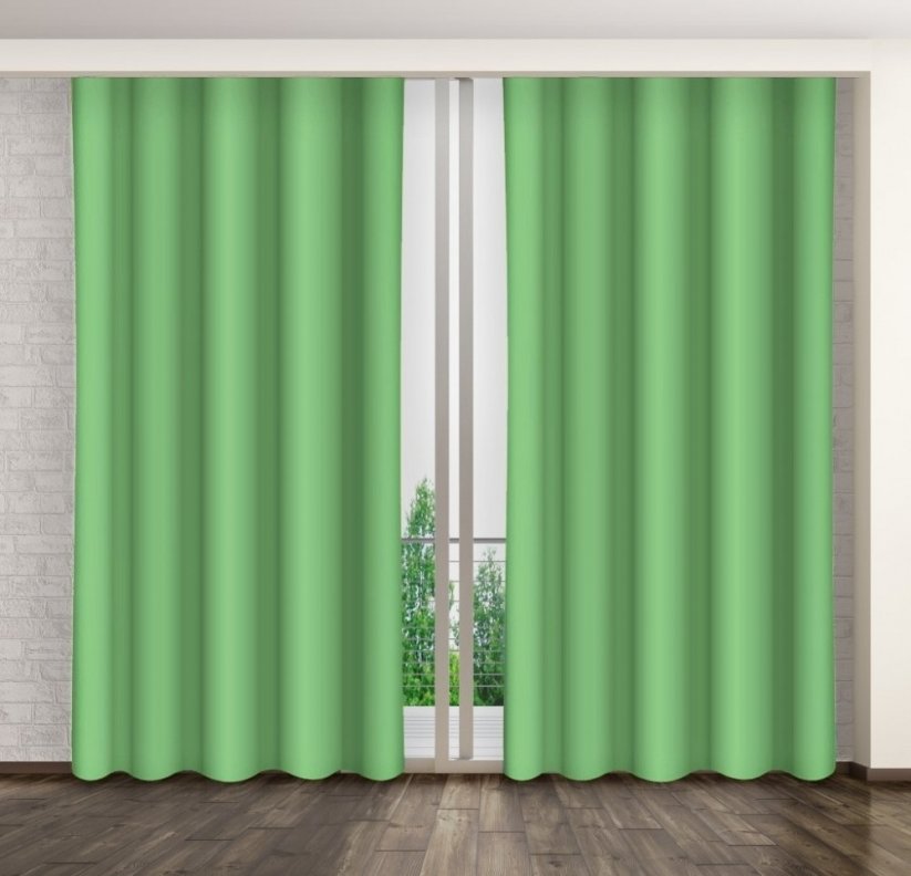 Dekoračné jednofarebné závesy do spálne zelenej farby 