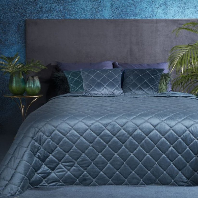 Steppelt bársony ágytakaró kék színben