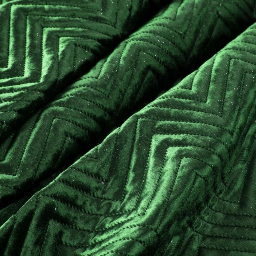 Zöld dekoratív ágytakarók varrással