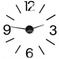 Dekorative Wanduhr in schwarzer Farbe