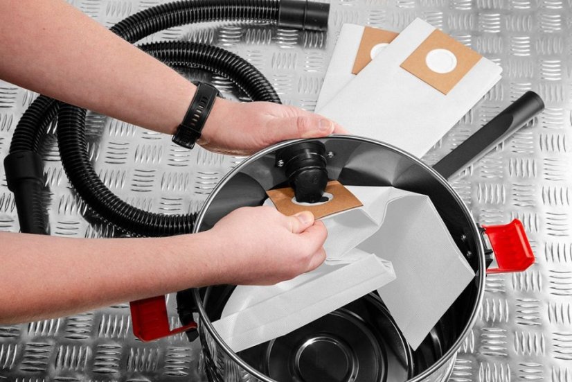 Akumulátorový dielenský vysávač GRAPHITE Energy+ bez batérie