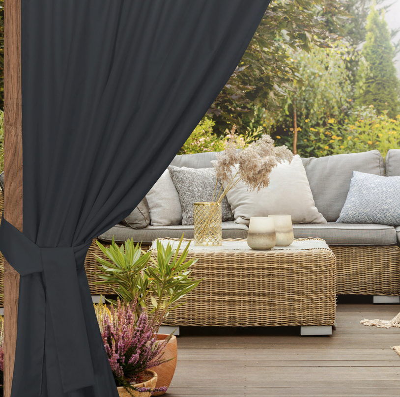 Kvalitné sivé závesy do záhradného altánku 155 x 240 cm
