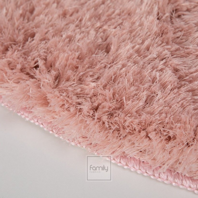 Nádherný pudrově růžový kulatý koberec do každého pokoje
