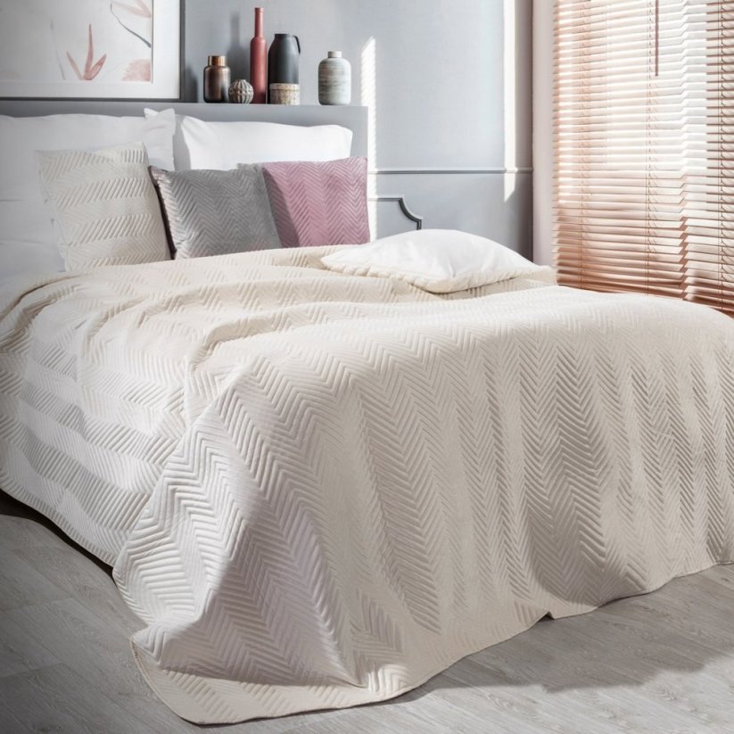 Kvalitní oboustranný přehoz na postel krémové barvy - Rozměr: Šířka: 230 cm | Délka: 260 cm.