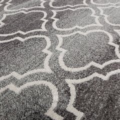 Оригинален сив килим в скандинавски стил