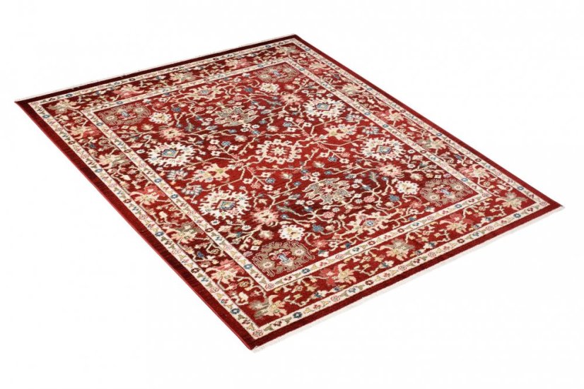 Krásny červený koberec vo vintage štýle