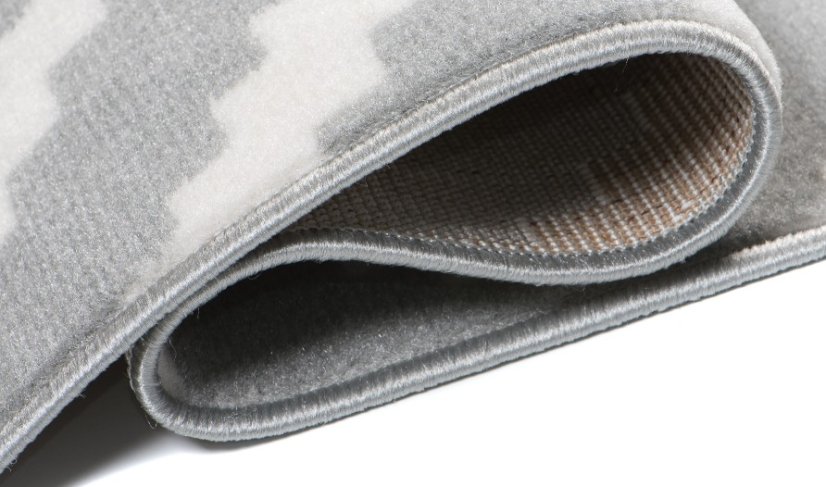 Koberec s moderným vzorom