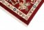 Schöner roter Teppich im Vintage-Stil