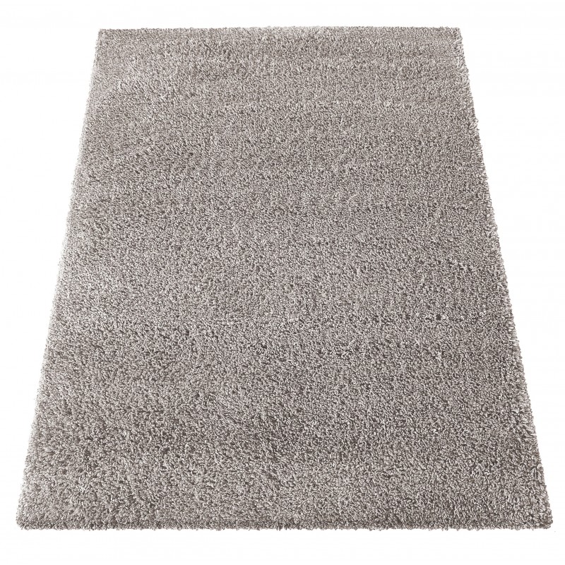 Moderný shaggy koberec v béžovej farbe