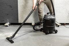 Priemyselný vysávač 59G614 GRAPHITE s výkonom 1200 W