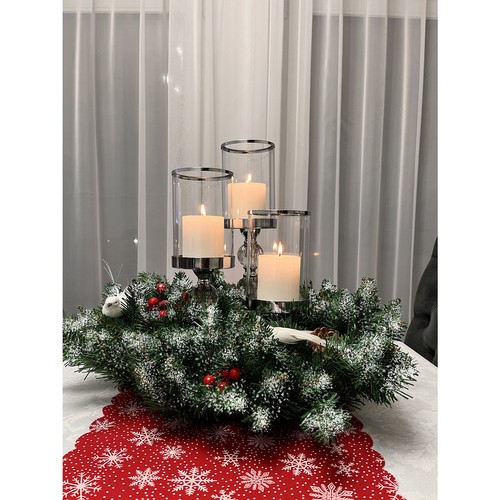 Vánoční věnec na dveře se šiškami a jeřabinami 45 cm