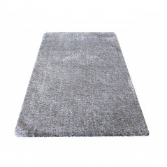 Sivi čupavi tepih