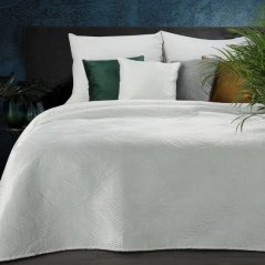 Elegantní přehoz na postel z jemného sametu