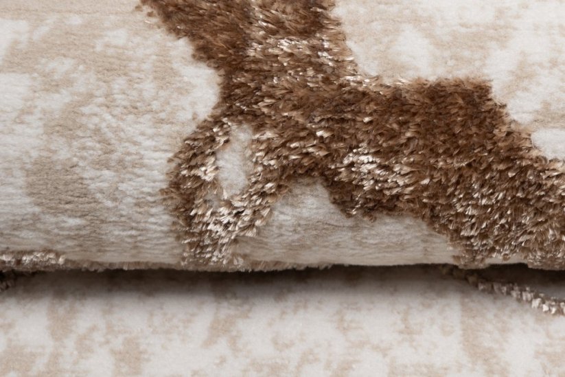 Štýlový interierový koberec béžovo hnedej farby