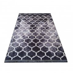 Protišmykový koberec čiernej farby s ornamentmi