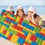 Prosop de plajă colorat cu model de cărămizi LEGO 100 x 180 cm