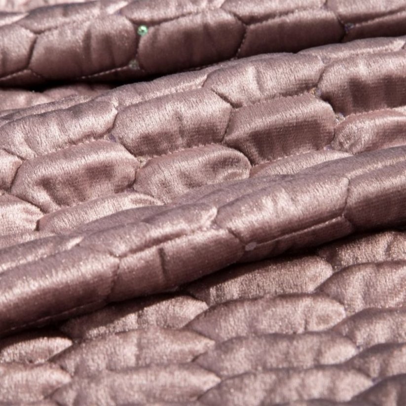 Cuvertură de pat de lux în culoarea roz cu matlasare
