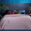 Růžový přehoz na postel v rozměru 220x240 cm