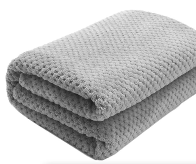 Svetlo sivá deka 200 x 220 cm  - Diamond