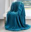 Gyönyörű univerzális takaró jellegzetes türkiz színnel