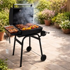 Großer Holzkohle-BBQ-Grill mit Deckel und Thermometer