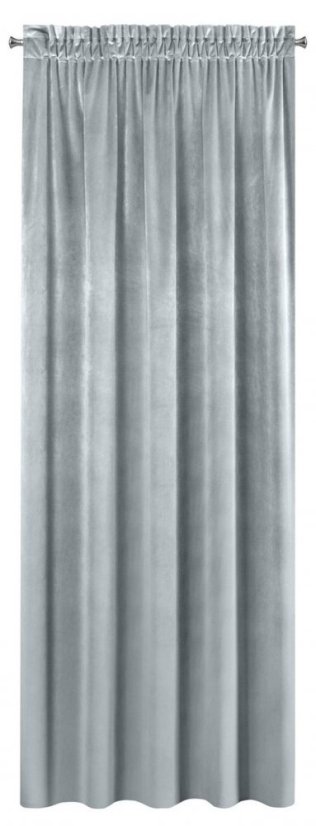 Zamatové zatemňovacie závesy svetlo sivej farby