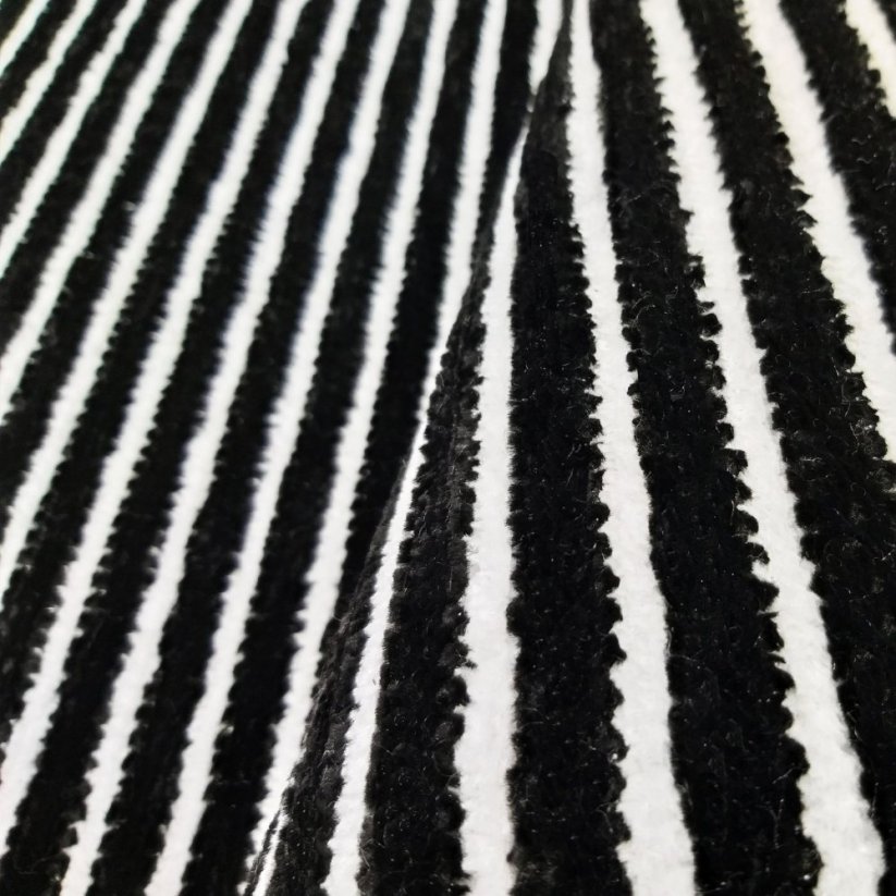Črno-bela preproga za dnevno sobo proti zdrsu - Velikost preprog: Širina: 160 cm | Dolžina: 230 cm