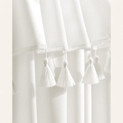 Biely záves Astoria so strapcami na strieborné priechodky 140 x 260 cm