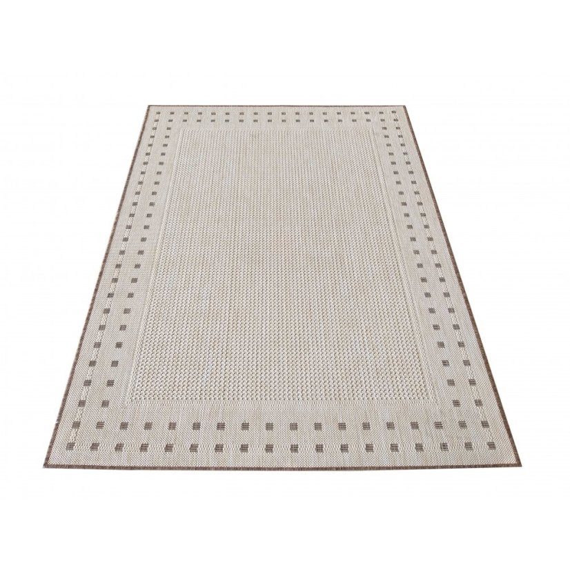 Elegáns kétoldalas szőnyeg dekoratív szegéllyel