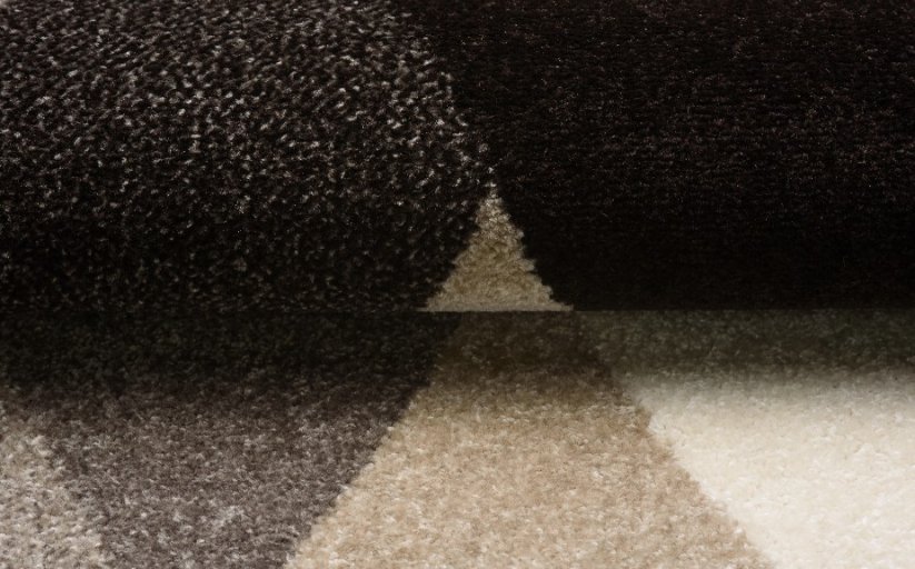 Modern szőnyeg színes mintával - Méret: Szélesség: 133 cm | Hossz: 190 cm