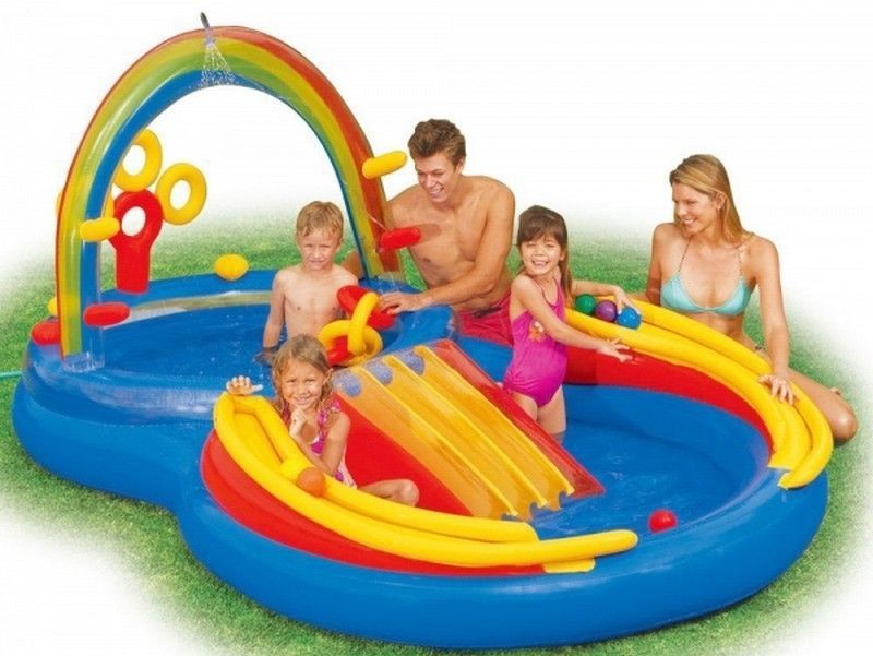 Piscina parco giochi per bambini